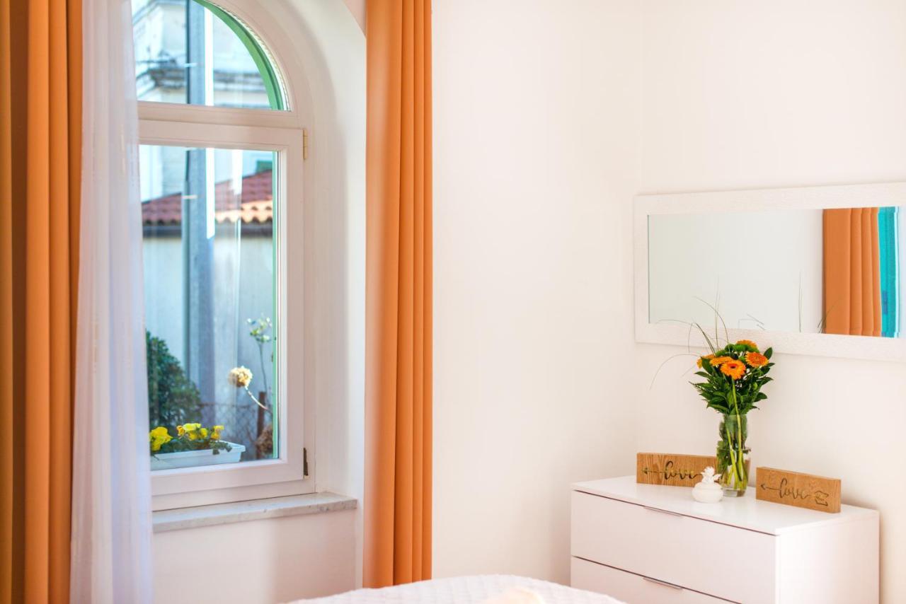Studio Apartment Vittoria Laurana Esterno foto