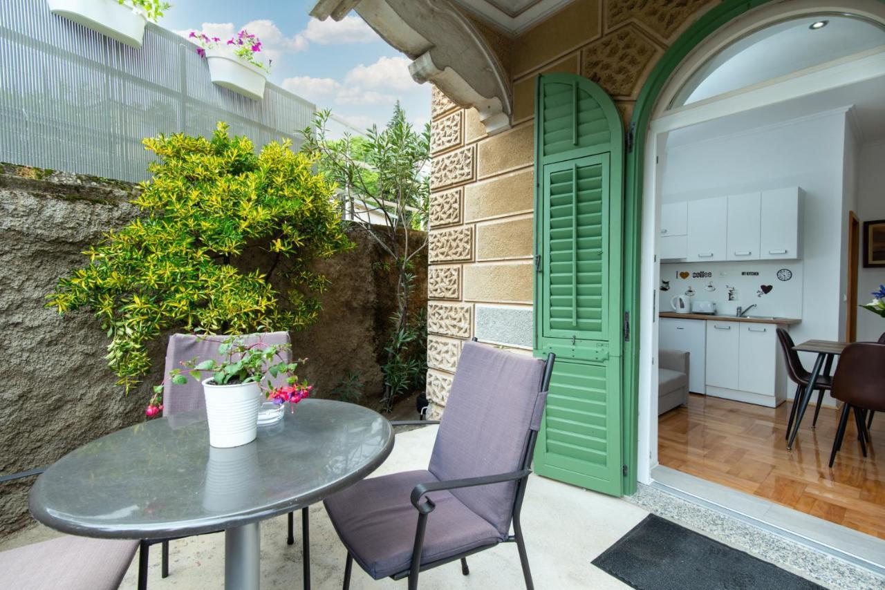 Studio Apartment Vittoria Laurana Esterno foto